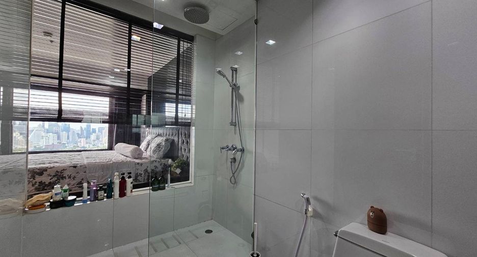 For rent and for sale 2 bedrooms condo in Sathon, Bangkok