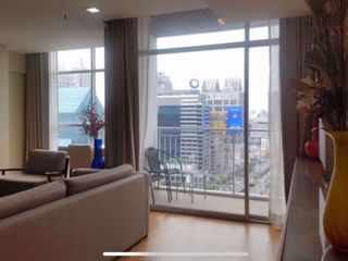 Condo en alquiler de 3 habitaciones en Sathon, Bangkok