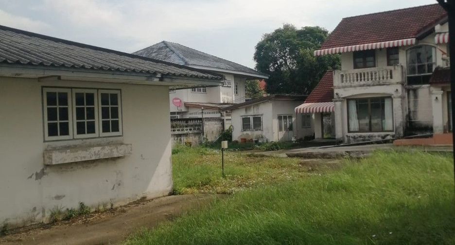 For rent studio house in Mueang Samut Prakan, Samut Prakan