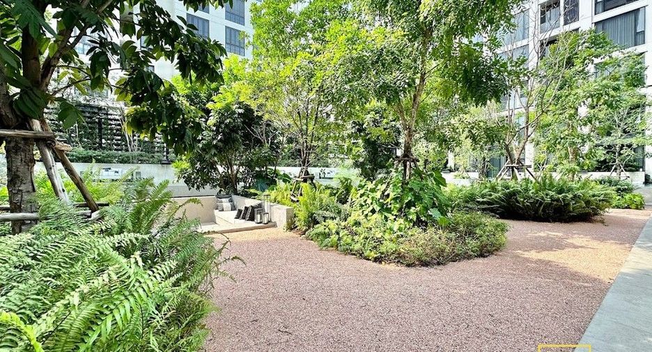 For rent 1 bed condo in Watthana, Bangkok