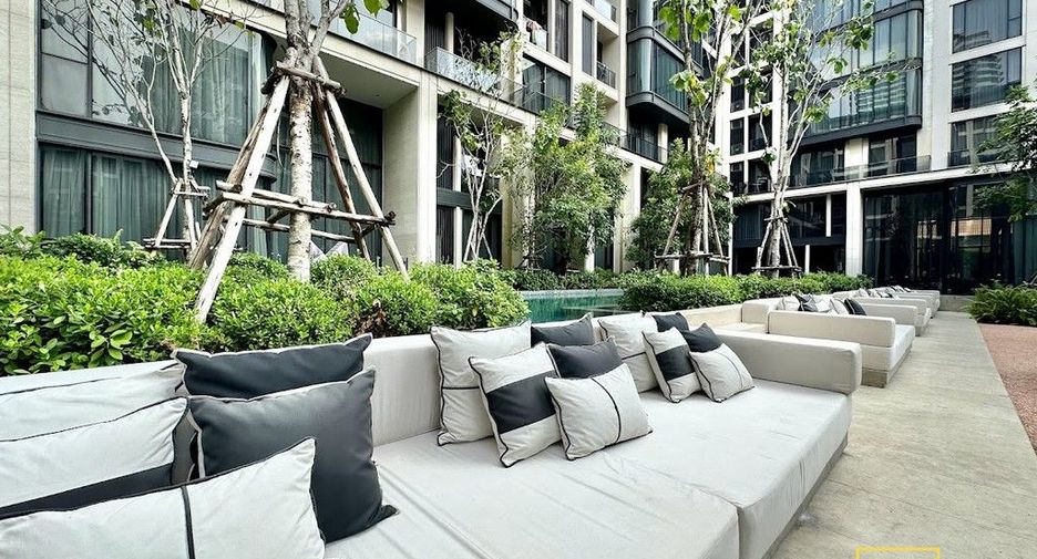 For rent 1 bed condo in Watthana, Bangkok