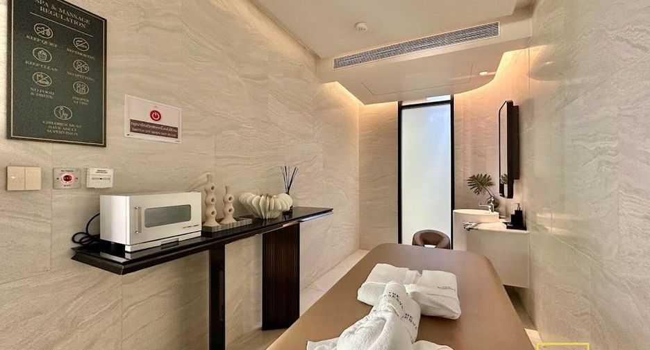 For rent 1 bed condo in Watthana, Bangkok