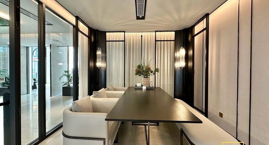 For rent 1 bed condo in Watthana, Bangkok