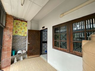 For sale 2 bed townhouse in Bangkok Noi, Bangkok