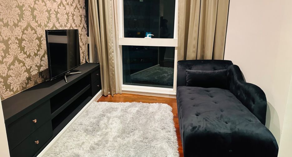 For sale 4 bedrooms condo in Khlong Toei, Bangkok