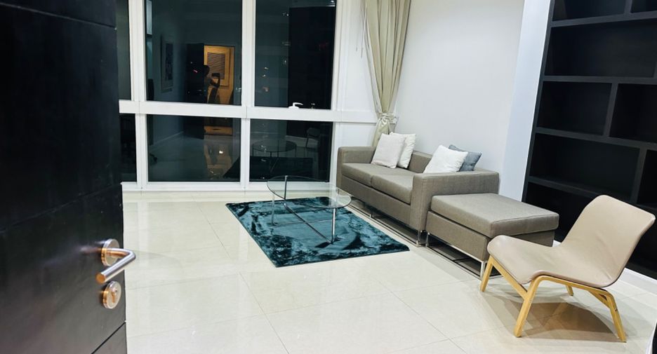 For sale 4 bedrooms condo in Khlong Toei, Bangkok