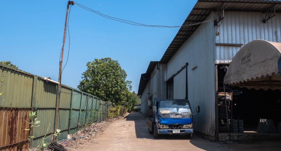 Lagerhaus zum Kauf in Lat Lum Kaeo, Pathum Thani