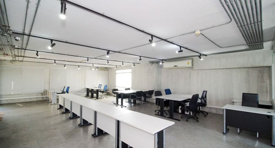 For sale 10 bedrooms office in Bang Khen, Bangkok