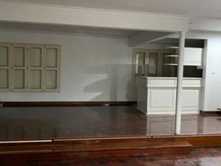 For rent 3 bedrooms house in Watthana, Bangkok