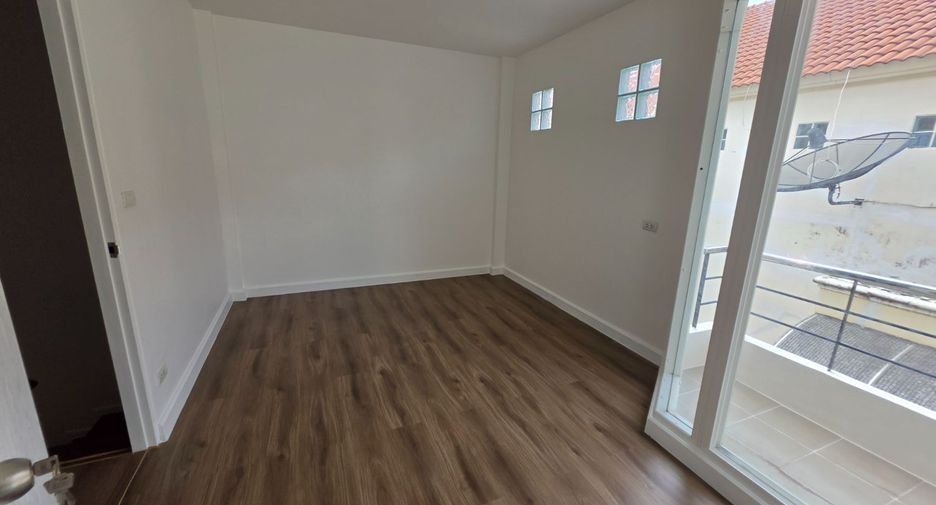 For sale studio house in Bang Phli, Samut Prakan
