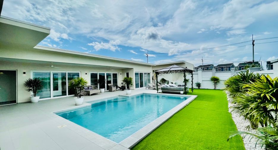 À louer et à vendre 3 chambres villa à Bang Lamung, Chonburi
