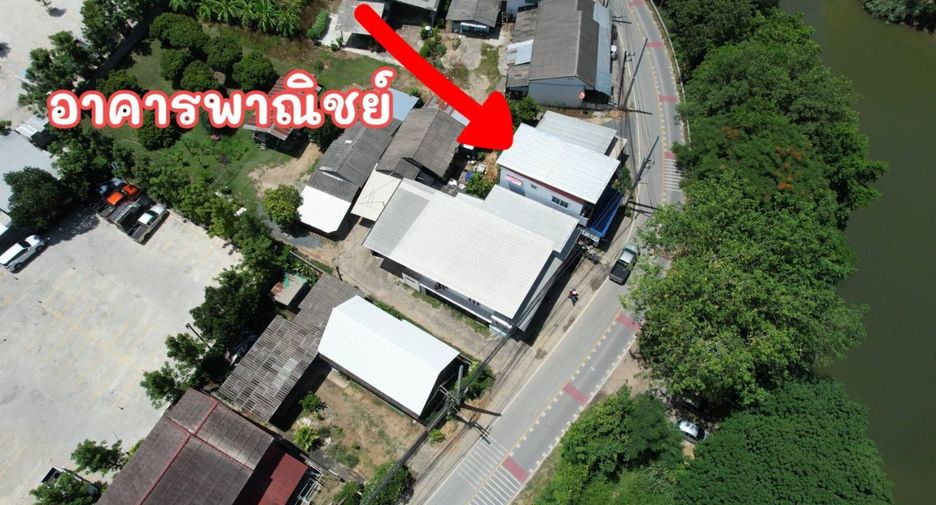 Local comercial en venta de 2 habitaciones en Hang Dong, Chiang Mai