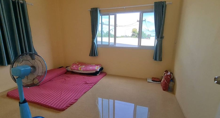 Local comercial en venta de 2 habitaciones en Hang Dong, Chiang Mai