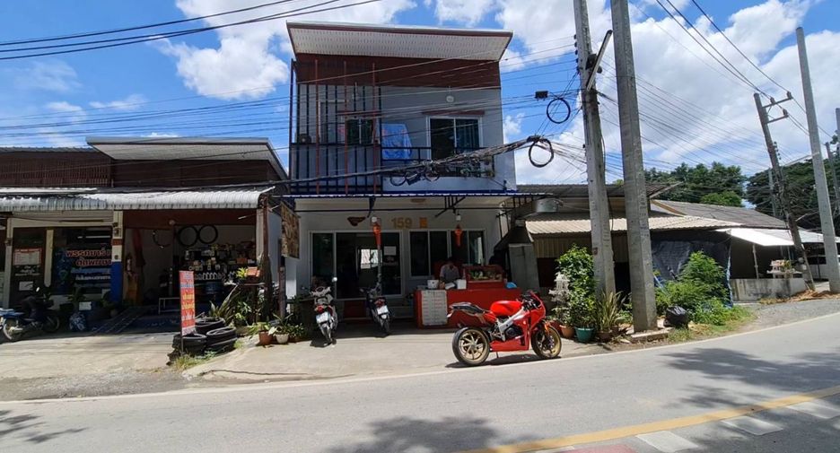 Local comercial en venta de 2 habitaciones en Hang Dong, Chiang Mai
