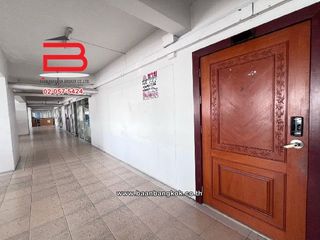 For sale 2 Beds condo in Lat Phrao, Bangkok