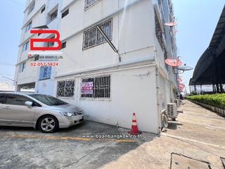 For sale 2 Beds condo in Lat Phrao, Bangkok