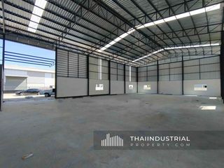 For rent warehouse in Ban Bueng, Chonburi