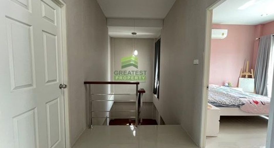For rent and for sale 3 bed house in Phanat Nikhom, Chonburi