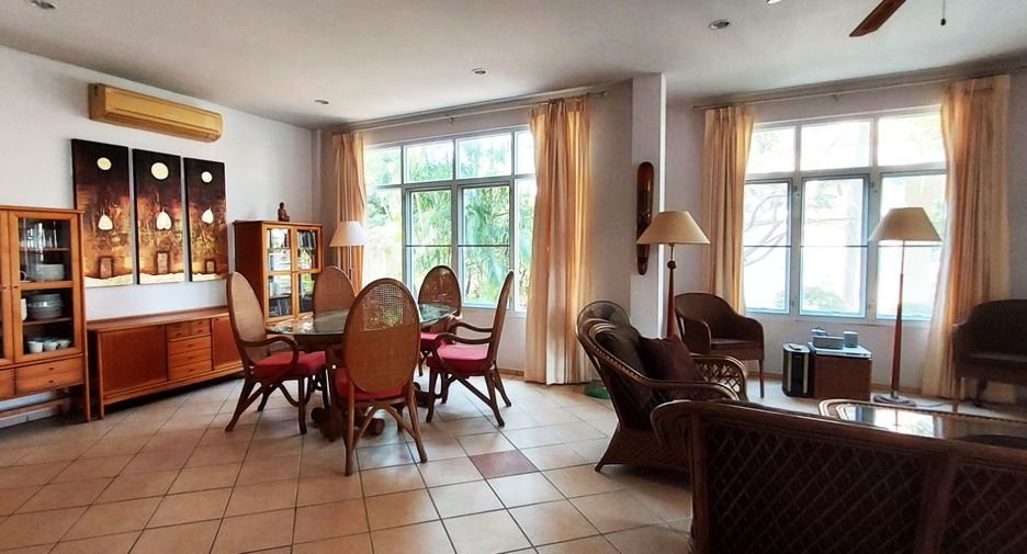 Villa en venta de 3 habitaciones en Mueang Chon Buri, Chonburi