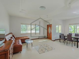 For sale 4 bed villa in Mueang Lamphun, Lamphun