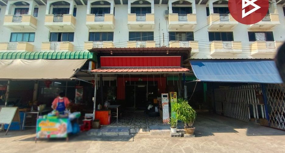 For sale 3 Beds retail Space in Mueang Samut Songkhram, Samut Songkhram