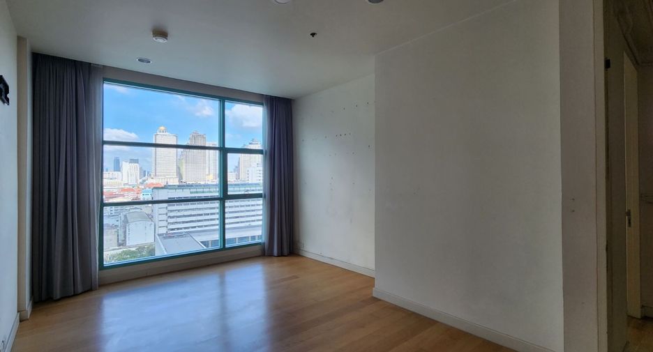 For sale 4 bedrooms condo in Bang Kho Laem, Bangkok