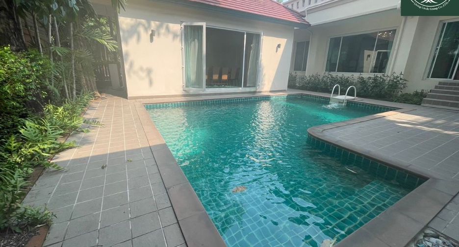 For rent 6 bedrooms house in Mueang Samut Prakan, Samut Prakan