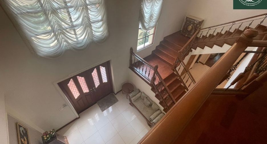 For rent 6 bedrooms house in Mueang Samut Prakan, Samut Prakan