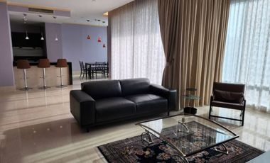 À louer 2 chambres condo à Sathon, Bangkok