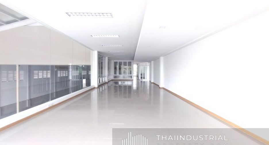 For rent warehouse in Bang Na, Bangkok