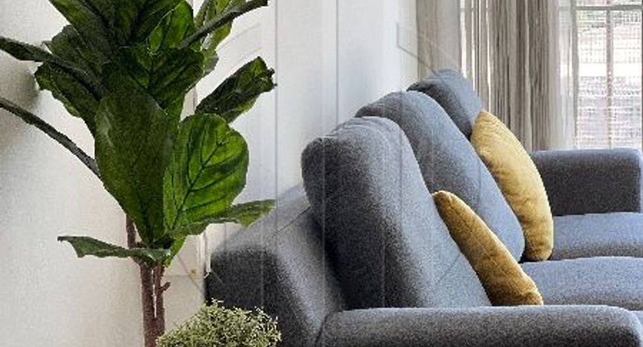 For sale 2 bedrooms condo in Khlong Toei, Bangkok
