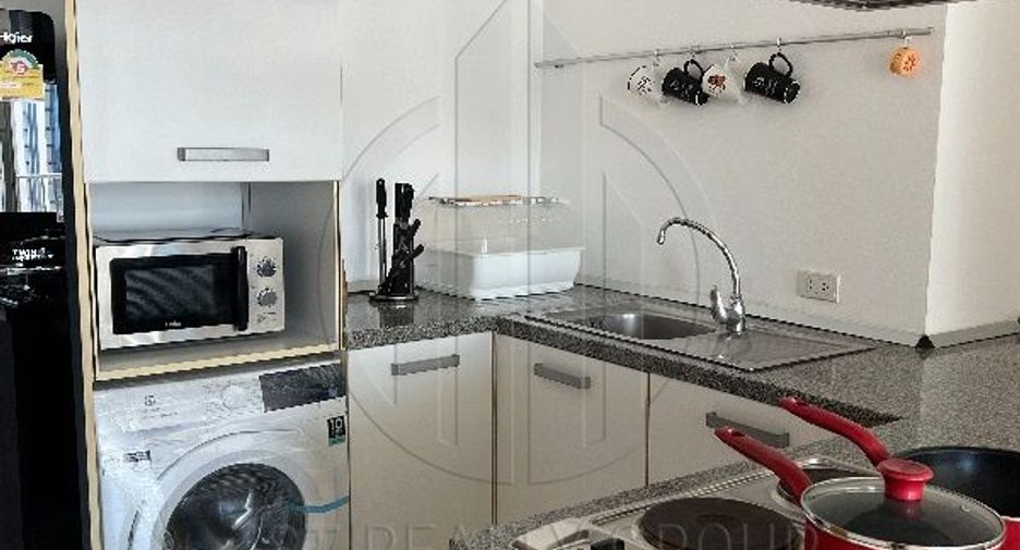 For sale 2 bedrooms condo in Khlong Toei, Bangkok
