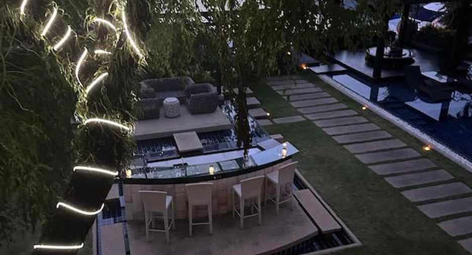 For sale 5 bedrooms villa in Mueang Phuket, Phuket