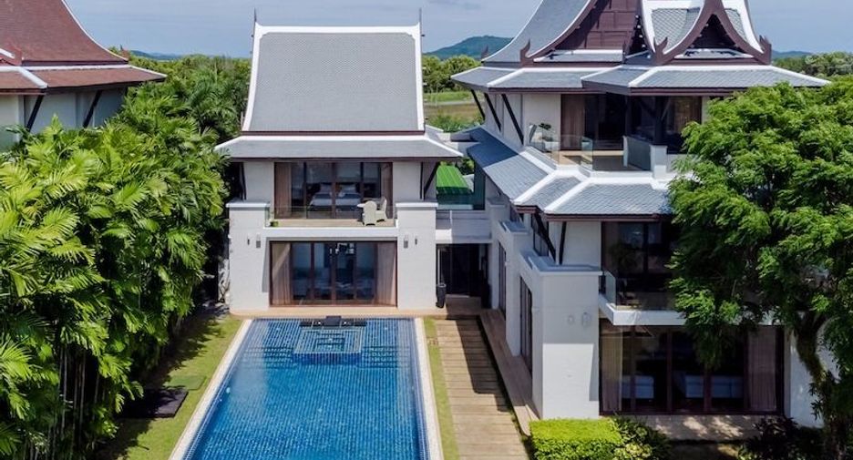 For sale 5 bedrooms villa in Mueang Phuket, Phuket