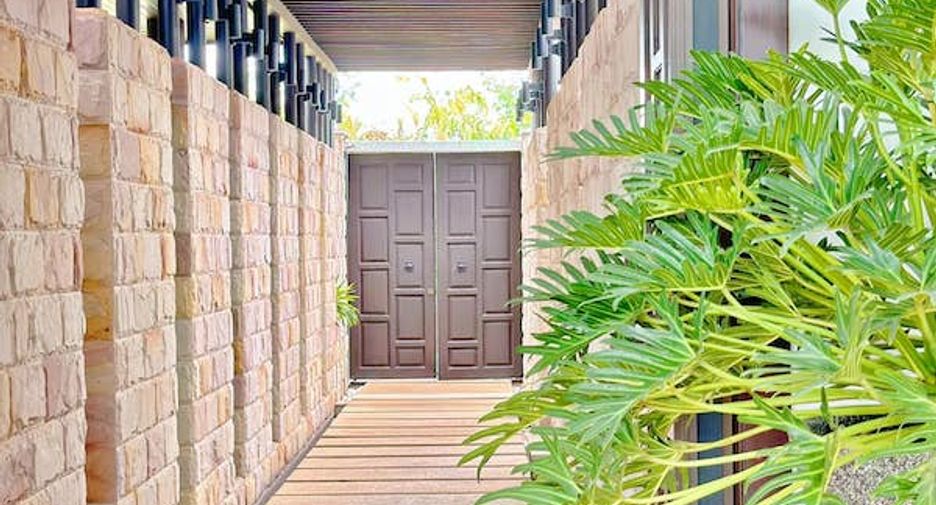 For sale 5 bedrooms villa in Mueang Phuket, Phuket