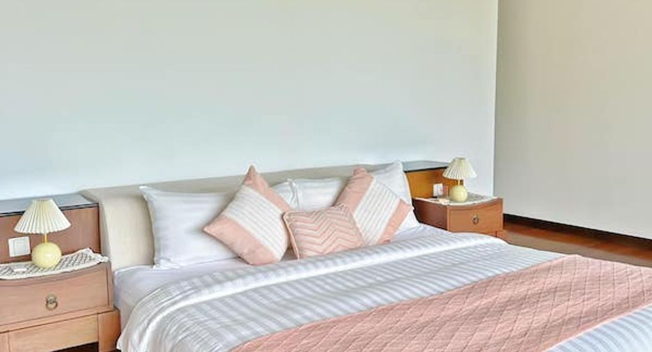 For sale 5 bedrooms villa in Mueang Phuket, Phuket