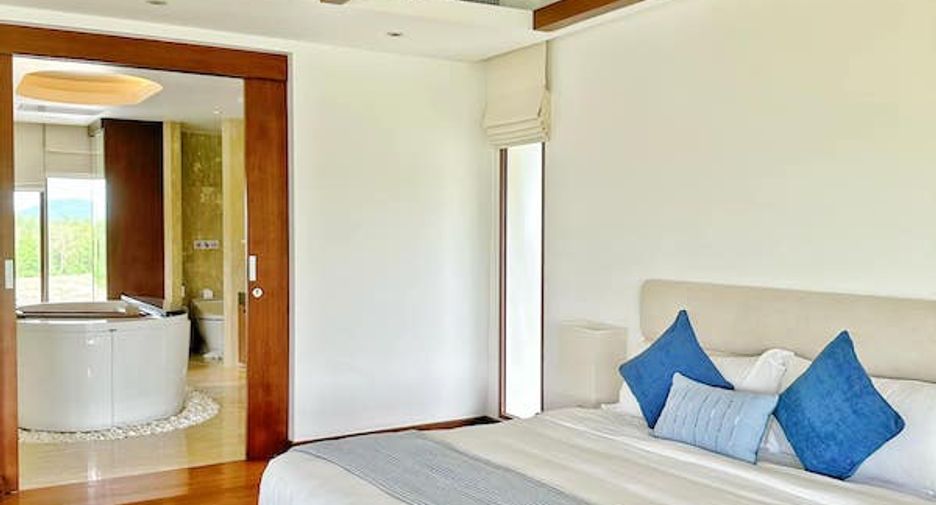 For sale 5 bedrooms villa in Mueang Phuket, Phuket