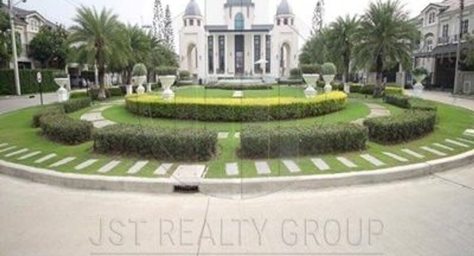 For rent 4 bedrooms house in Bueng Kum, Bangkok