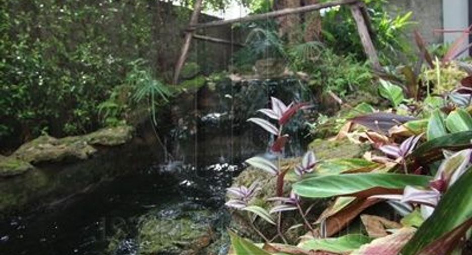 For rent 4 bedrooms house in Bueng Kum, Bangkok