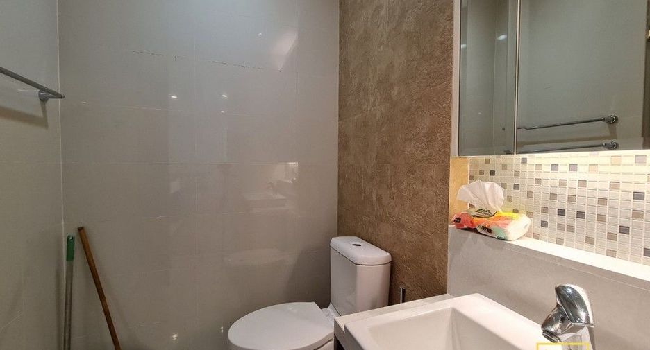 Wohnung zur Miete mit 2 Zimmer in Khlong Toei, Bangkok
