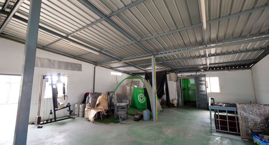 For sale retail Space in Bang Khen, Bangkok
