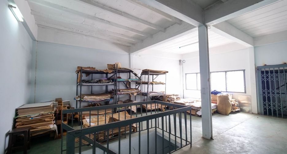 For sale retail Space in Bang Khen, Bangkok