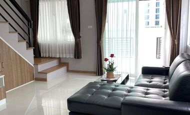 For sale 2 ベッドルーム townhouse in Mueang Chon Buri, Chonburi