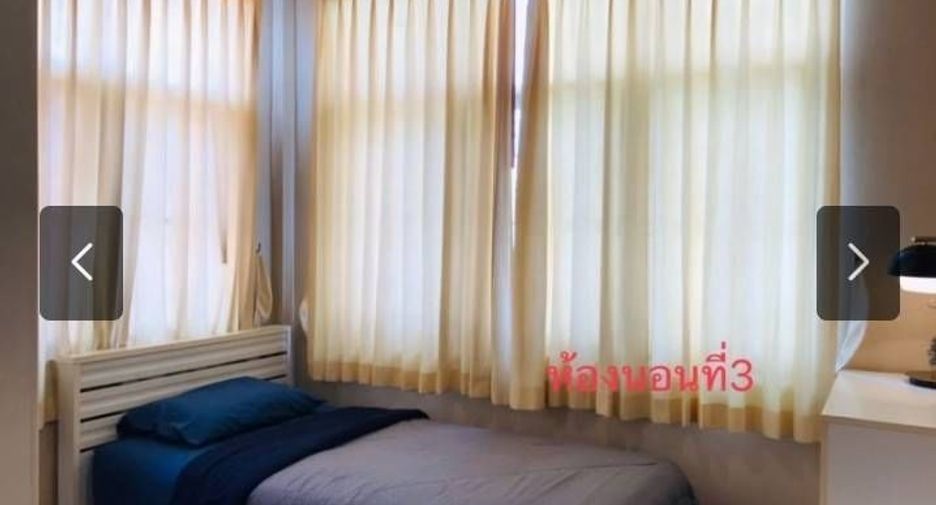 Apartamento en alquiler de 3 habitaciones en Din Daeng, Bangkok