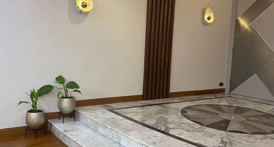 Продажа 3 спальни кондо в Сатхон, Бангкок