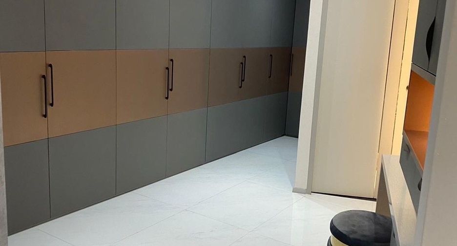 Продажа 3 спальни кондо в Сатхон, Бангкок