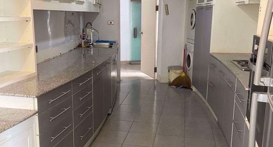 Продажа 3 спальни кондо в Сатхон, Бангкок