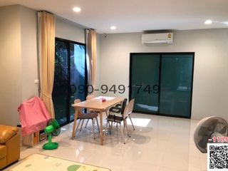 For rent 4 bedrooms house in Bangkok Noi, Bangkok