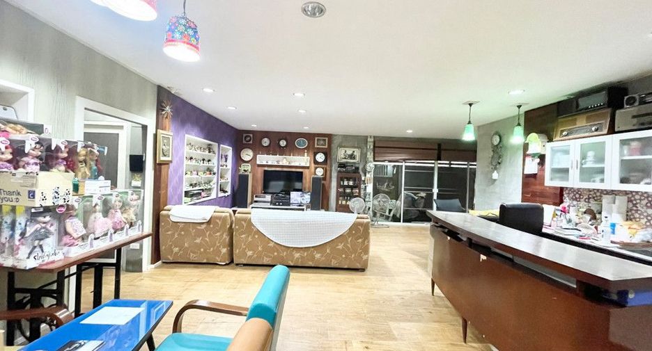 出售 35 卧室 酒店 在 Mueang Chiang Mai, Chiang Mai