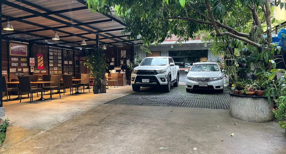 出售 35 卧室 酒店 在 Mueang Chiang Mai, Chiang Mai